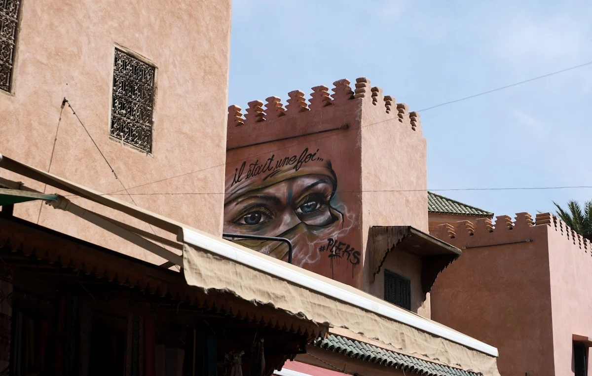 Street art of eyes on a building